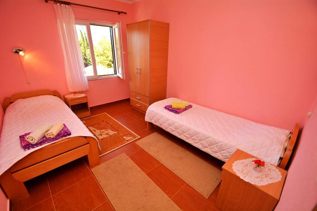 Apartment Rita Tivat Exterior foto